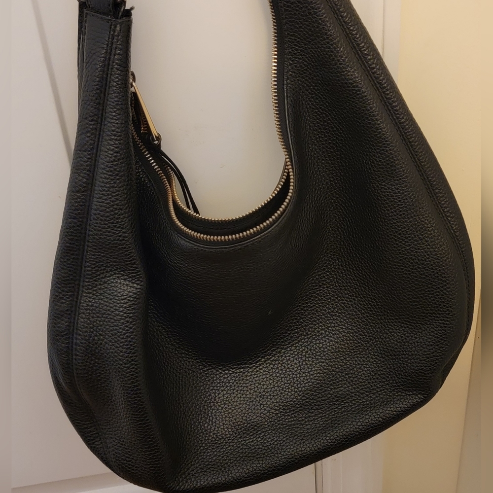 Michael Kors Black Pebbled Leather Bag - Picture 5 of 7